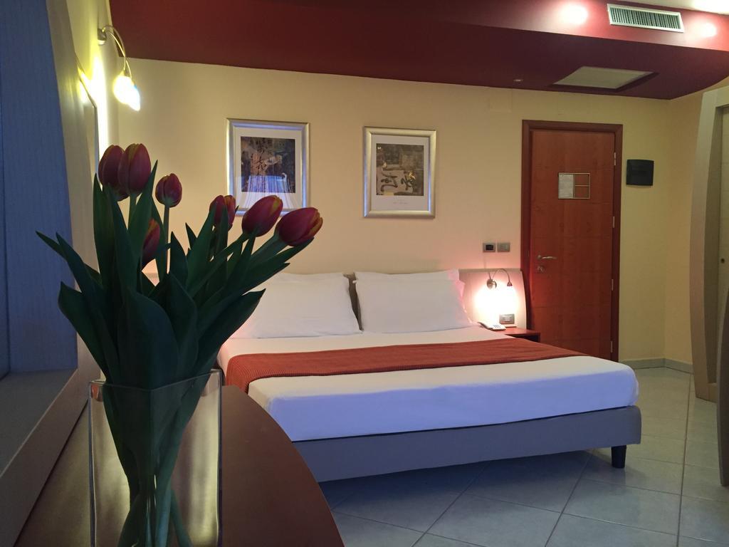 Meridian Hotel Guardia Piemontese Terme Dış mekan fotoğraf