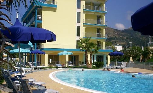 Meridian Hotel Guardia Piemontese Terme Dış mekan fotoğraf